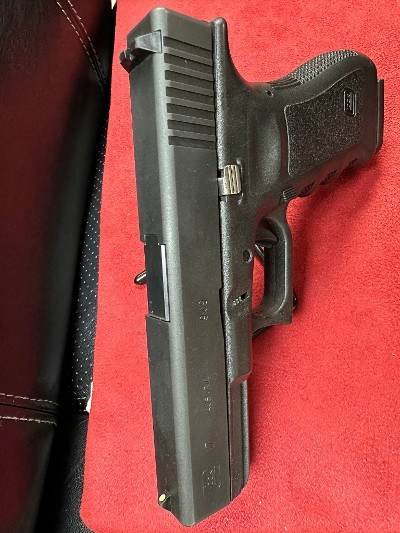 GLOCK 17 Gen 3 9MM LUGER (9x19 PARA) - Image 9 of 11