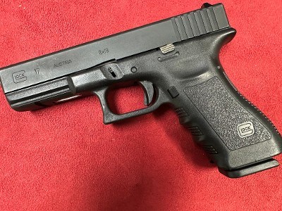 GLOCK 17 Gen 3 9MM LUGER (9x19 PARA) - Image 1 of 11