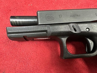 GLOCK 17 Gen 3 9MM LUGER (9x19 PARA) - Image 7 of 11