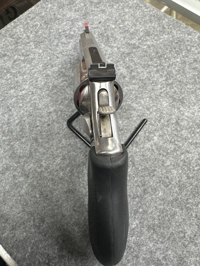 SMITH & WESSON 686-6 .357 MAG - Image 2 of 5