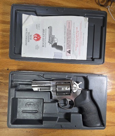 RUGER GP100 .357 MAG - Image 1 of 2