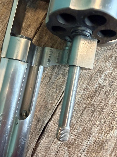 SMITH & WESSON 686-3 .357 MAG - Image 5 of 9