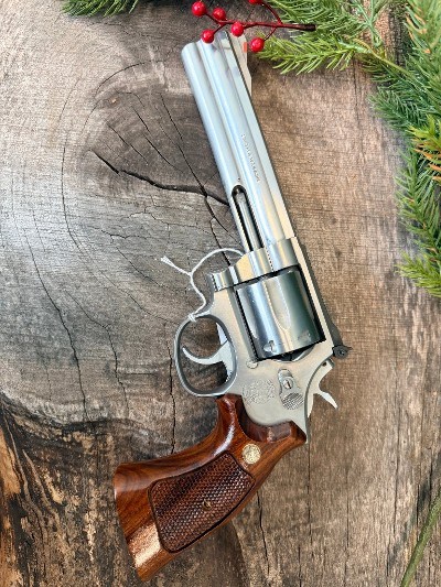SMITH & WESSON 686-3 .357 MAG - Image 2 of 9