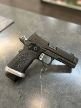 SIG SAUER P211 9MM LUGER (9x19 PARA) - 1 of 7