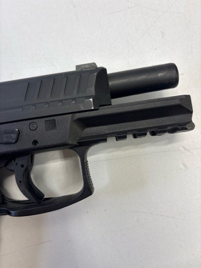 HECKLER & KOCH HK VP9 9MM LUGER (9x19 PARA) - Image 11 of 12