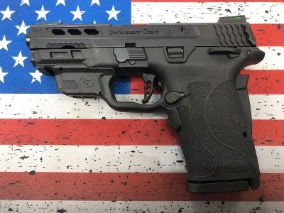 SMITH & WESSON M&P 9 SHEILD EZ PERFORMANCE CENTER 9MM LUGER (9x19 PARA) - Image 1 of 6