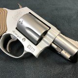 SMITH & WESSON M637 163050 .38 SPL - Image 6 of 7