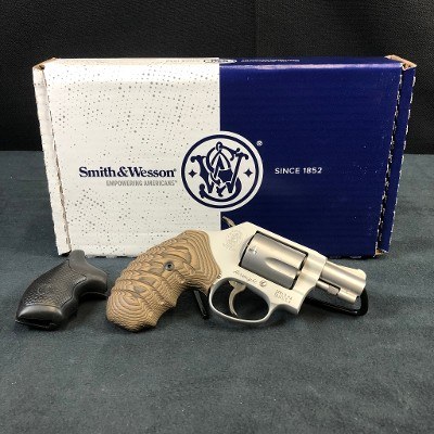 SMITH & WESSON M637 163050 .38 SPL - Image 1 of 7