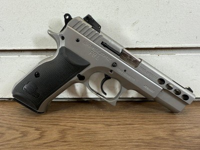 SAR FIREARMS P8LST 9MM LUGER (9x19 PARA) - Image 5 of 10