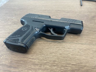 RUGER MAX-9 9MM LUGER (9x19 PARA) - Image 3 of 8