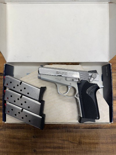 SMITH & WESSON 3913 9MM LUGER (9x19 PARA) - Image 1 of 5