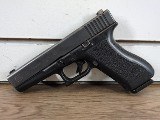 GLOCK 22 GEN 2 40 Smith & Wesson - Image 2 of 12