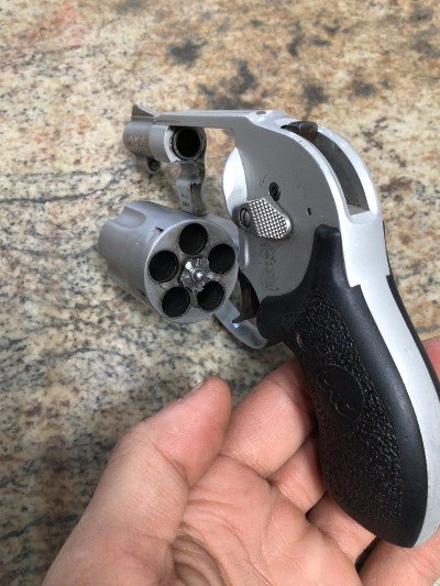 SMITH & WESSON 638-3 .38 SPL +P - Image 4 of 7