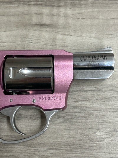 CHARTER ARMS CHIC LADY 38 SPECIAL .38 SPL - Image 9 of 12