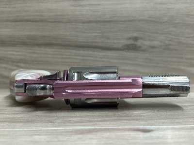 CHARTER ARMS CHIC LADY 38 SPECIAL .38 SPL - Image 4 of 12