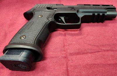 SIG SAUER P320 AXG PRO 9MM LUGER (9x19 PARA) - Image 3 of 8