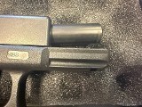 GLOCK 23 GEN4 .40 S&W - 2 of 3
