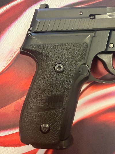SIG SAUER P229 .40 S&W - Image 4 of 5