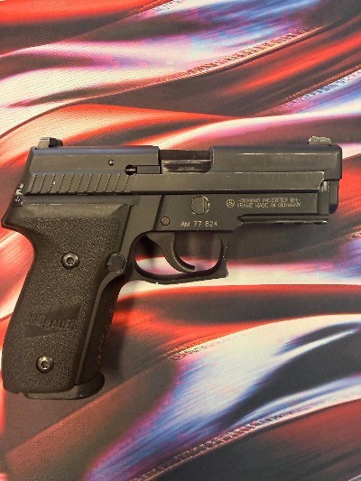 SIG SAUER P229 .40 S&W - Image 1 of 5