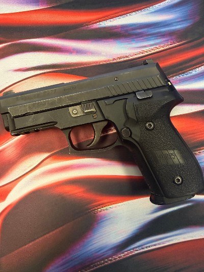 SIG SAUER P229 .40 S&W - Image 2 of 5