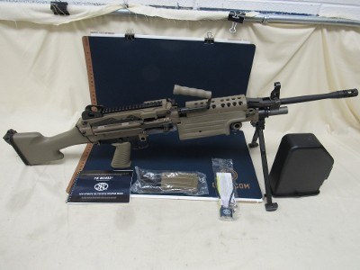 FN M249S 5.56X45MM NATO - Image 1 of 5