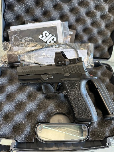 SIG SAUER P320 PRO RXP COMPACT (LE Trade-In) 9MM LUGER (9x19 PARA) - Image 1 of 9