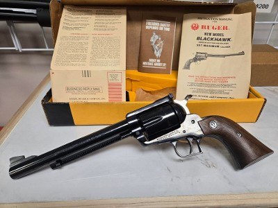 RUGER NEW MODEL BLACKHAWK .357 MAG - Image 2 of 6