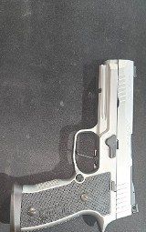 SIG SAUER P320 XFIVE SXG 9MM LUGER (9X19 PARA) - Image 2 of 4