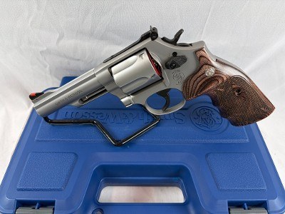 SMITH & WESSON 69 .44 MAGNUM - Image 1 of 7
