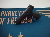 BERETTA USA APX Centurion .40 S&W - Image 1 of 3