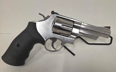 SMITH & WESSON 629-6 .44 MAGNUM - Image 2 of 10