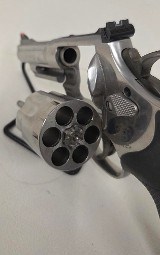 SMITH & WESSON 629-6 .44 MAGNUM - Image 4 of 10