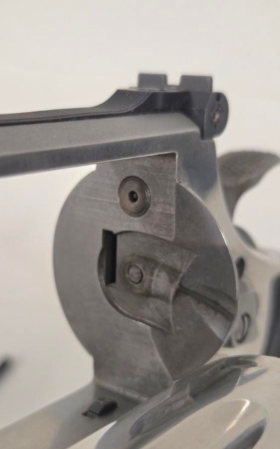 SMITH & WESSON 629-6 .44 MAGNUM - Image 8 of 10
