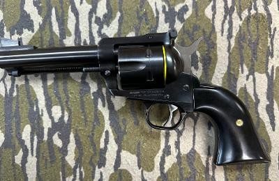 RUGER NEW MODEL BLACKHAWK .357 MAG - Image 2 of 3