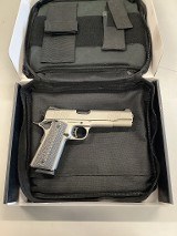 ROCK ISLAND ARMORY M1911 A1 .45 ACP - 1 of 5