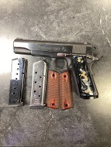 COLT GOVERNMENT MODEL .45 ACP - 3 of 3
