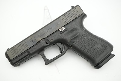GLOCK 19 9MM LUGER (9x19 PARA) - Image 13 of 24