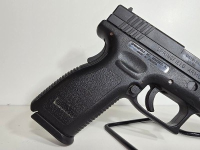 SPRINGFIELD ARMORY XD-40 40 Smith & Wesson - Image 6 of 6