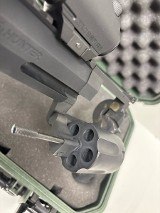TAURUS RAGING HUNTER 460 S&W MAG - Image 10 of 10