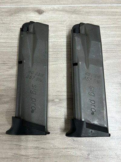 SIG SAUER SP2022 40 Smith & Wesson - Image 11 of 12