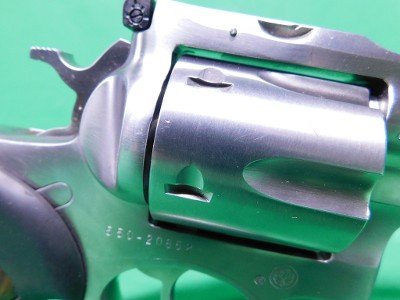 RUGER 1988 SUPER REDHAWK .44 MAGNUM - Image 7 of 9