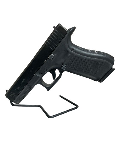 GLOCK 17 GEN 5 9MM LUGER (9x19 PARA) - Image 1 of 6