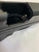 SMITH & WESSON M&P 9 SHIELD 9MM LUGER (9x19 PARA) - Image 5 of 19