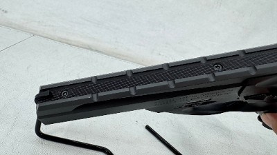BERETTA U22 NEOS .22 long/.22 lr - Image 19 of 25