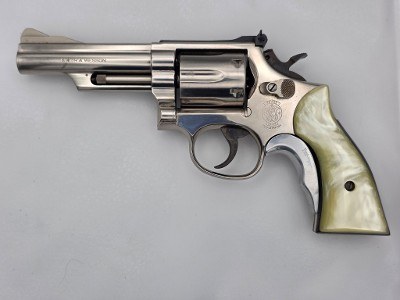 SMITH & WESSON 19-5 .357 MAG - Image 1 of 2