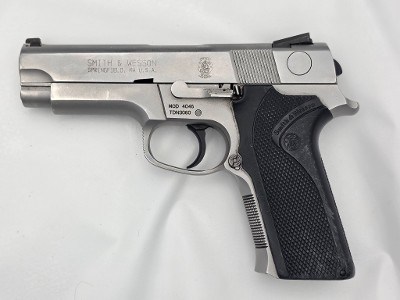 SMITH & WESSON 4046 .40 S&W - Image 2 of 2