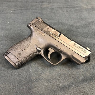 SMITH & WESSON SHIELD 40 40 Smith & Wesson - Image 1 of 3