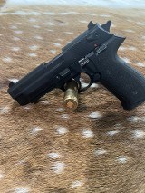 SIG SAUER Mosquito .22 LR - Image 6 of 7