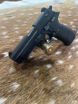 SIG SAUER Mosquito .22 LR - Image 5 of 7