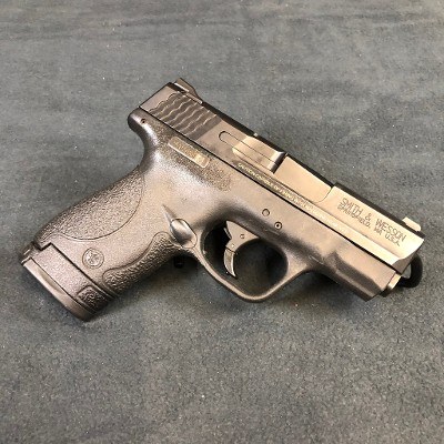 SMITH & WESSON M&P 40 SHIELD 40 Smith & Wesson - Image 1 of 3
